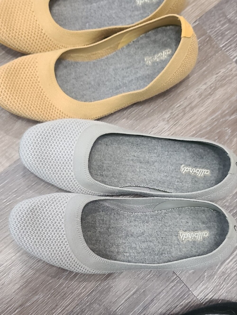 Lot 4 Pairs allbirds Black and White Slip-On Shoe (Size US 10) - Picture 6 of 8